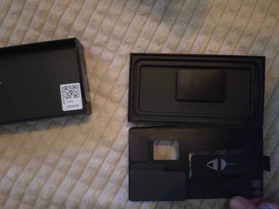 Samsung Galaxy S24 256 GB – като нов, без забележки