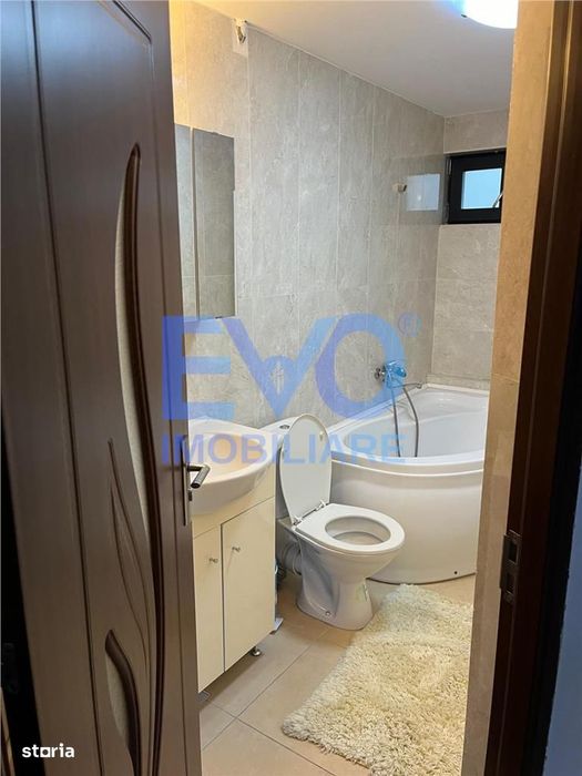 2 apartamente de vanzare, etaj 3, Moara de Vant, Iasi