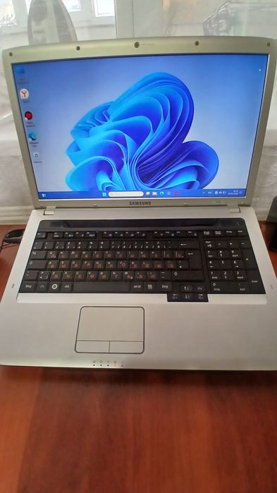 Продам ноутбук. SAMSUNG.
