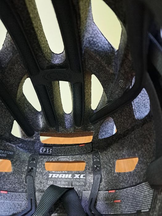 каска за велосипед IXS Trail XC. Размер M