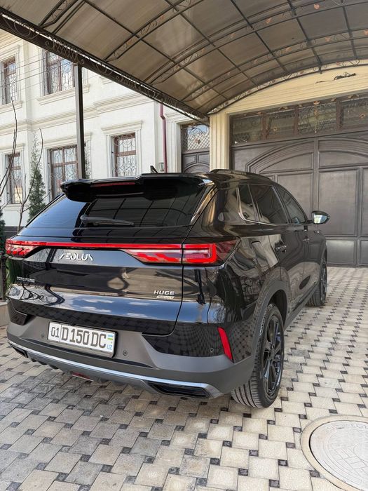 Dongfeng Aeolus Huge