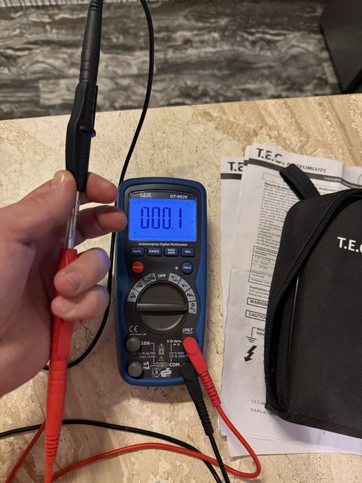 Професионални измервателни уреди (мултицети)