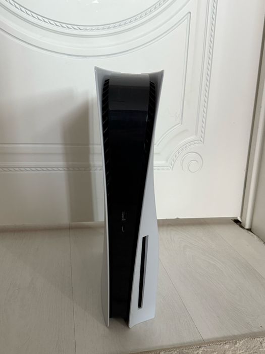 Playstation 5 825 гб