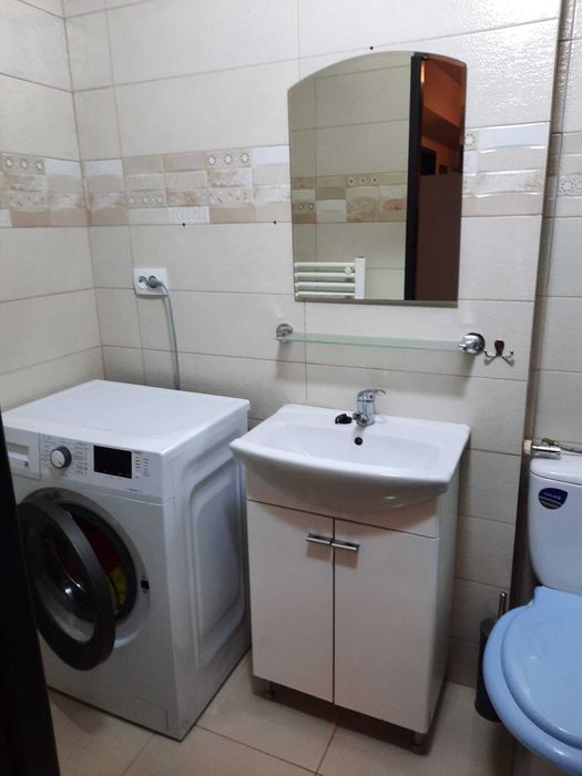 Regim hotelier  decomandat Non stop