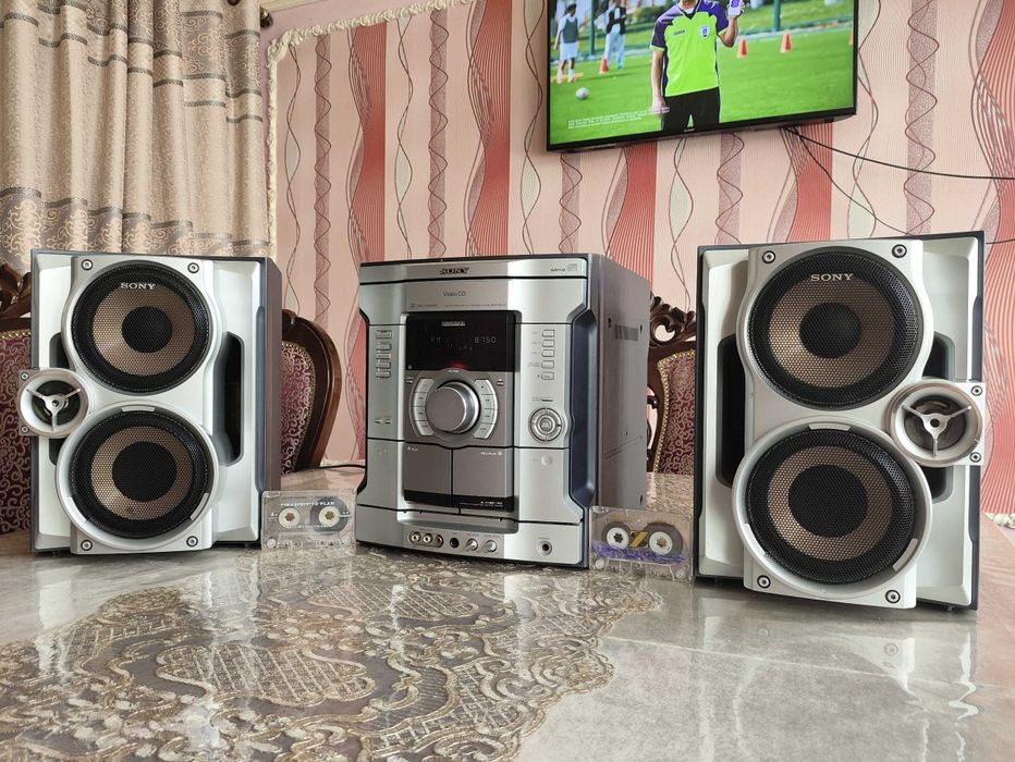 Sony musiqa markazi sotiladi bass kuchli