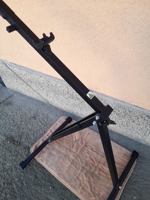 Стойка за ремонт на велосипеди