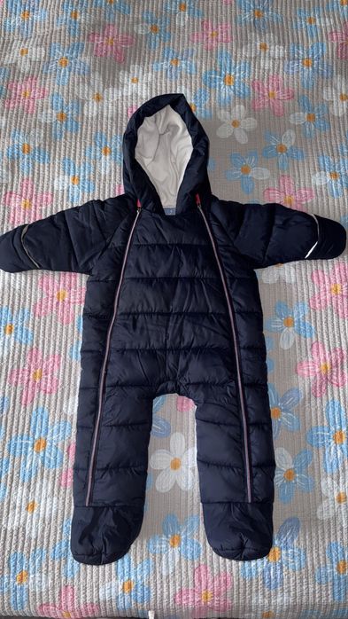 Зимний детский комбинезон