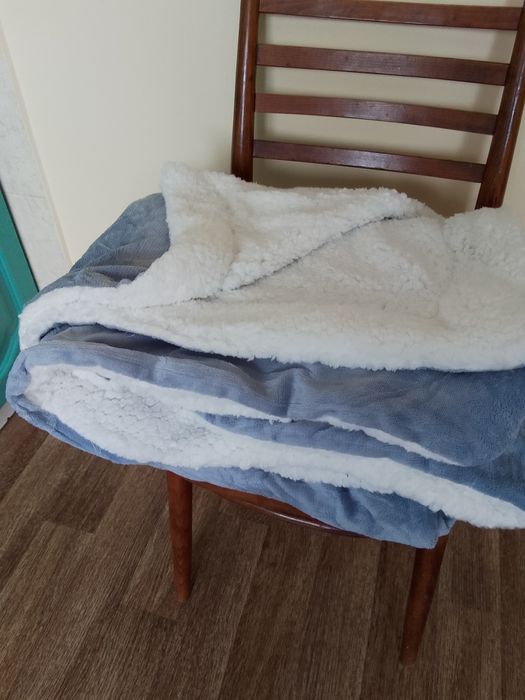 Одеяла    подушки   матрасы  карпешка