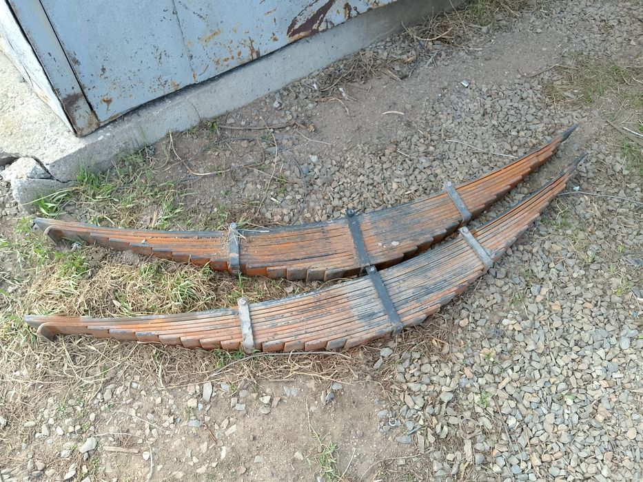 Продам рессоры передние КамАЗ 43118