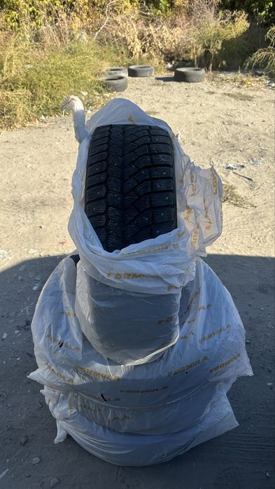Продам зимние шины р 16
