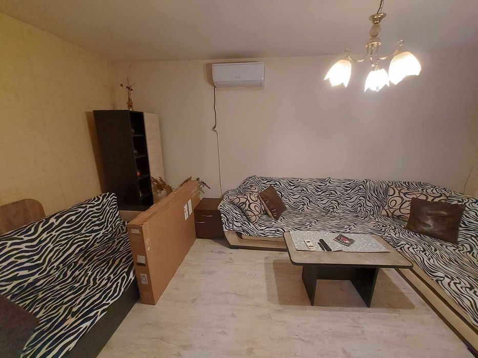 Продава се Двустаен апартамент в Търговище, Запад 2 - 71 кв.м за 1078 €/кв.м - Снимка #3