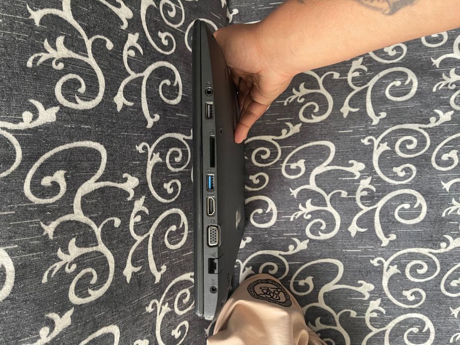 laptop asus 130€ 0893735883