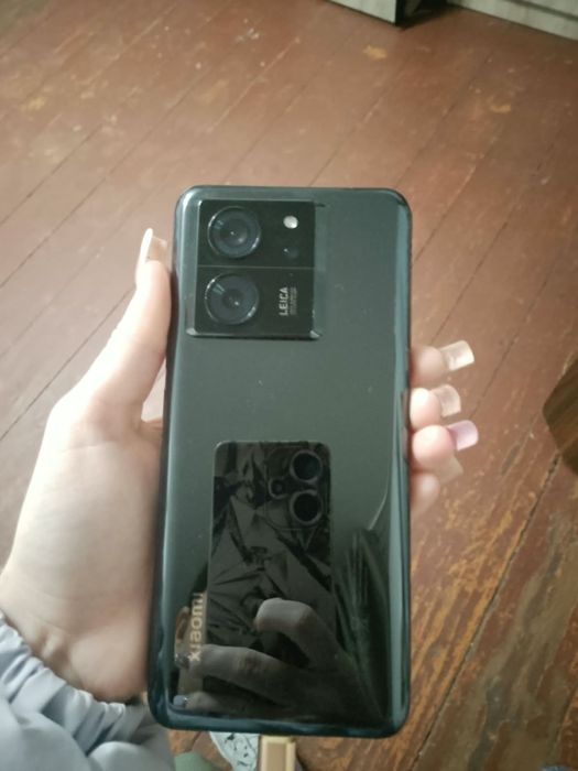 Продам Xiaomi 13T