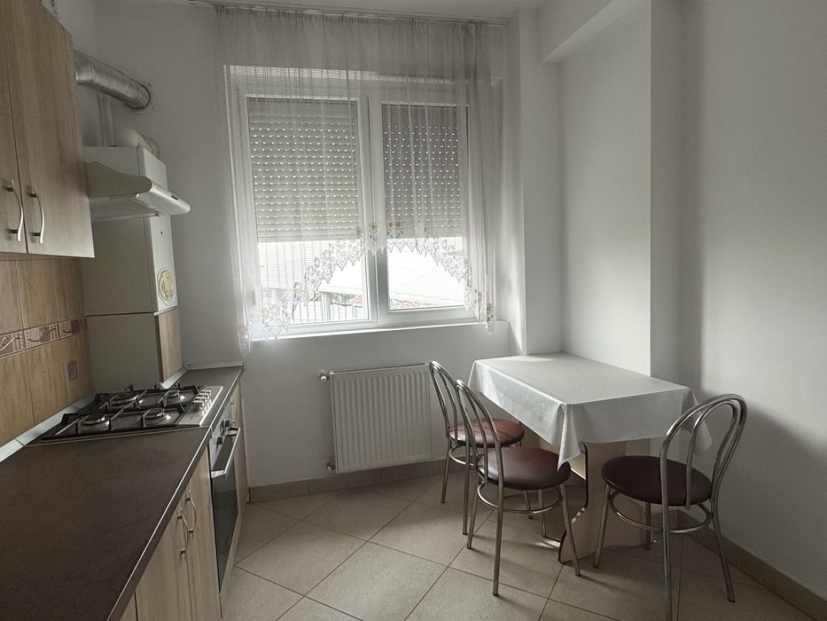 Inchiriez apartament 2 camere  Ared Uta