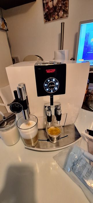 Expresor Jura Impressa J9.2