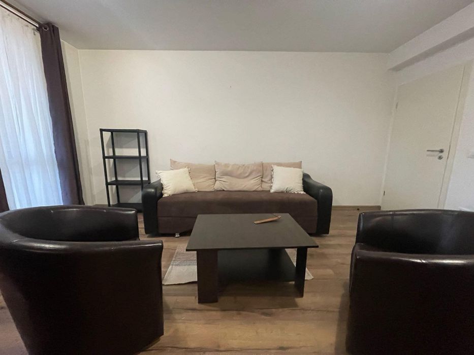 Apartament cu 2 camere de închiriat