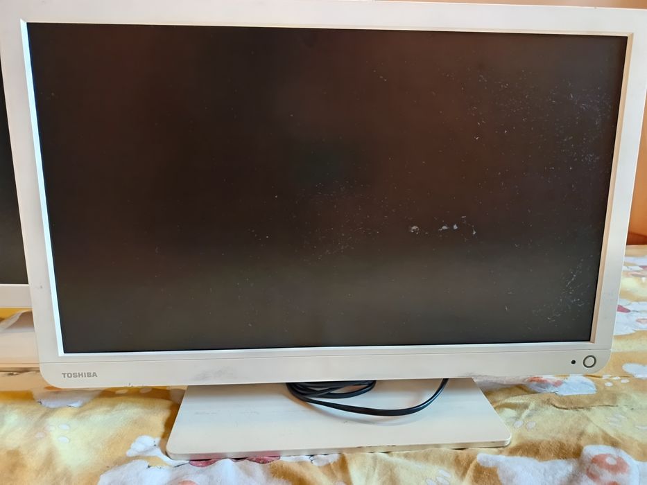 Tv  led Toshiba și Thompson diagonala 61cm.