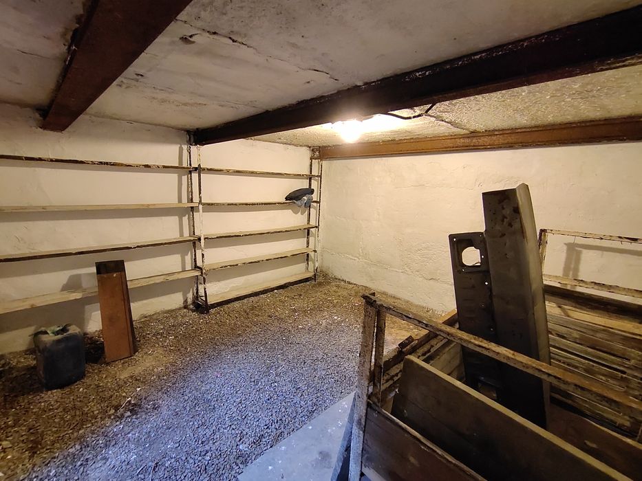 Гараж на Иванова