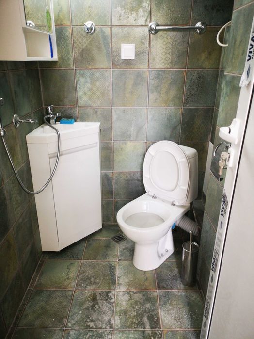 Дава се под наем Офис в София, 7-ми 11-ти километър - 50 кв.м за 400 € - Снимка #2