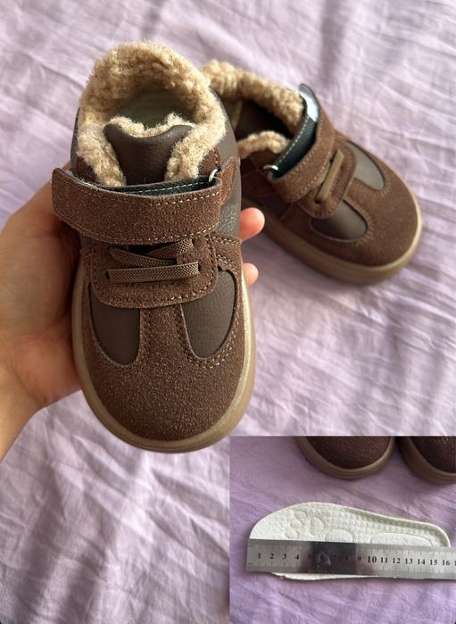 Продам детские утепленные кеды
