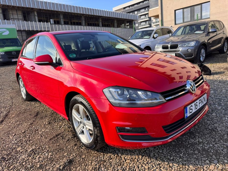 VOLKSWAGEN Golf 2014