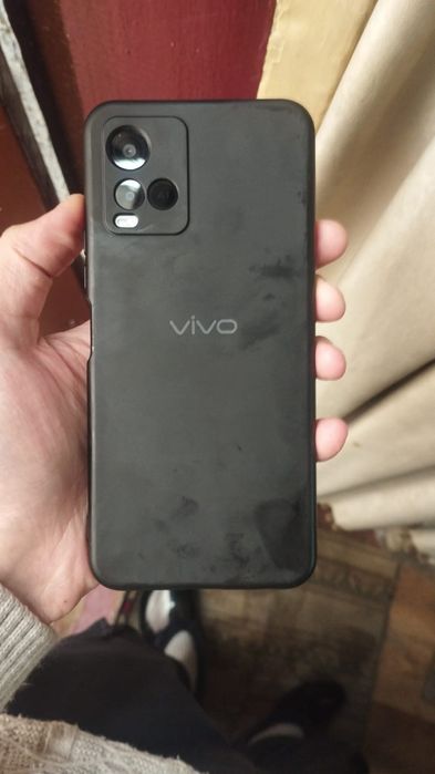 Продам vivo Y21 в отличном состоянии