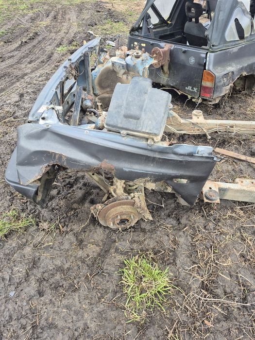 Cutie,sasiu,axa spate,fuzete,suzuki vitara 1.6