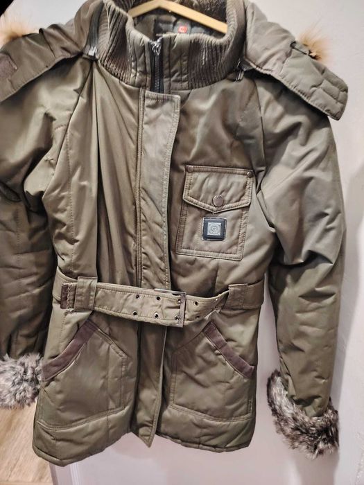 Geaca tip parka verde, cu blanita (dama)
