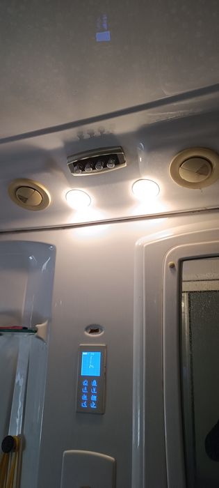 Душевая кабина 1800