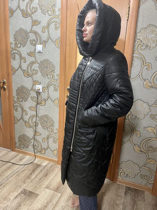 Продам женскую куртку