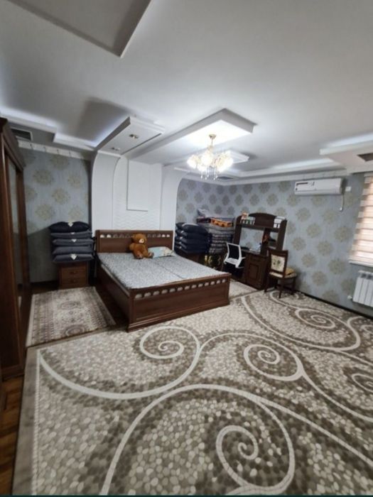 Сдаётся большая люкс квартира  в центре города Нукуса. 1300 $