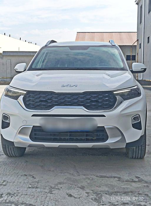 KIA Sonet sotiladi 180mln