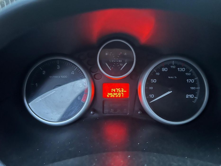 Peugeot  206+ 2011