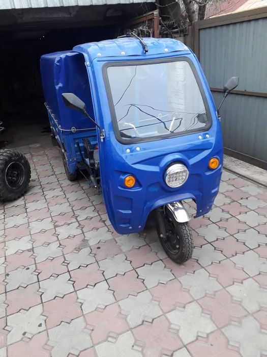 Трицыкл грузовой самосвал