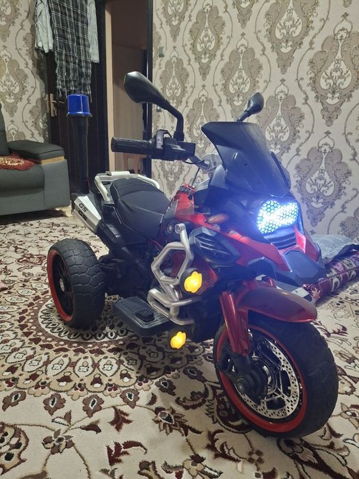 Мотоцикл детский  состояние новое продажа срочно.