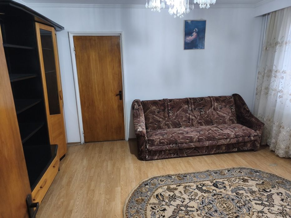 Apartament 2 camere de inchiriat