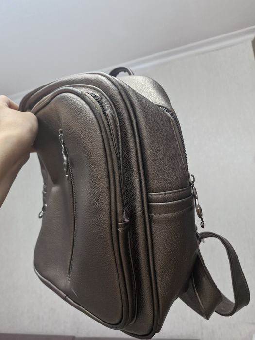 Вещи школьные на девочку 1-2 класс.