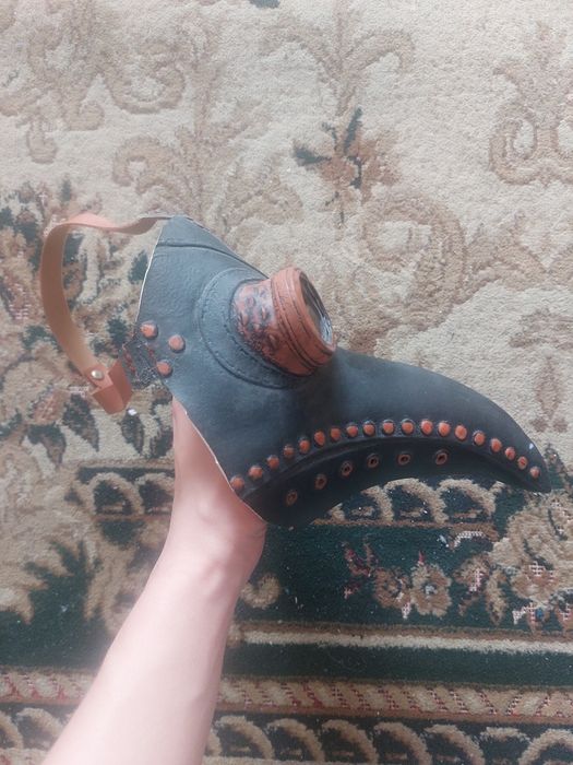 Маска чумного доктора