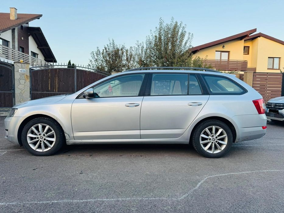 Skoda Octavia 3 motor 2.0 ,150 cp ,cutie automata DSG 3, anul  2015