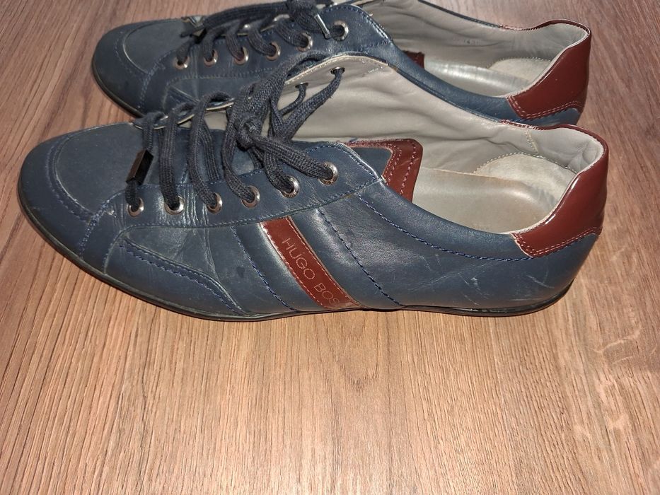 Продавам обувки Hugo Boss