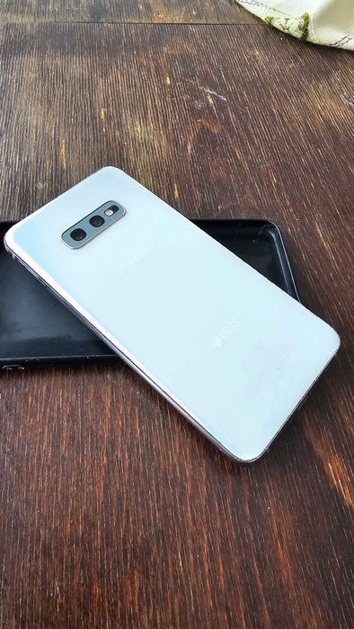 Samsung galaxy s10e