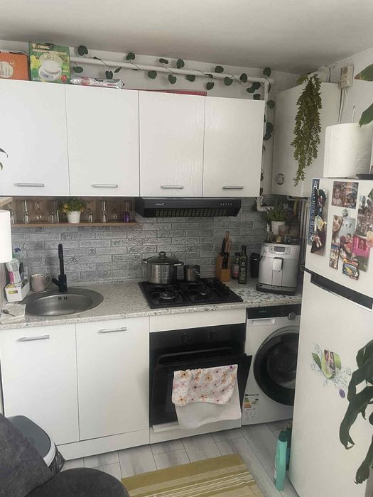 Garsonieră de vânzare