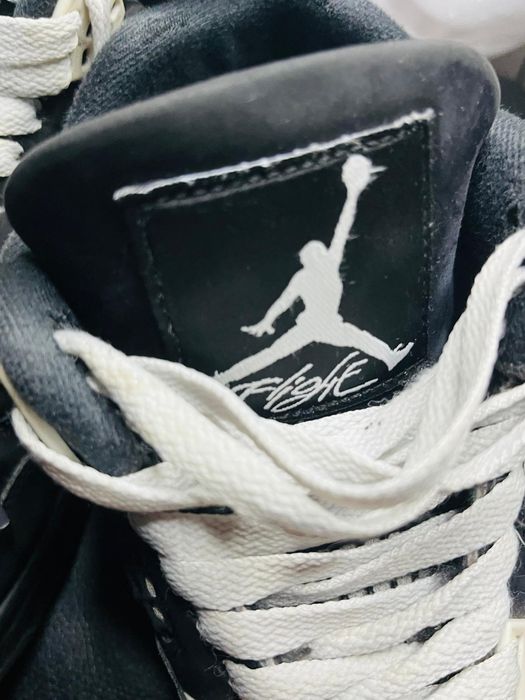 Vand Jordan 4 .nr 41 ,originali