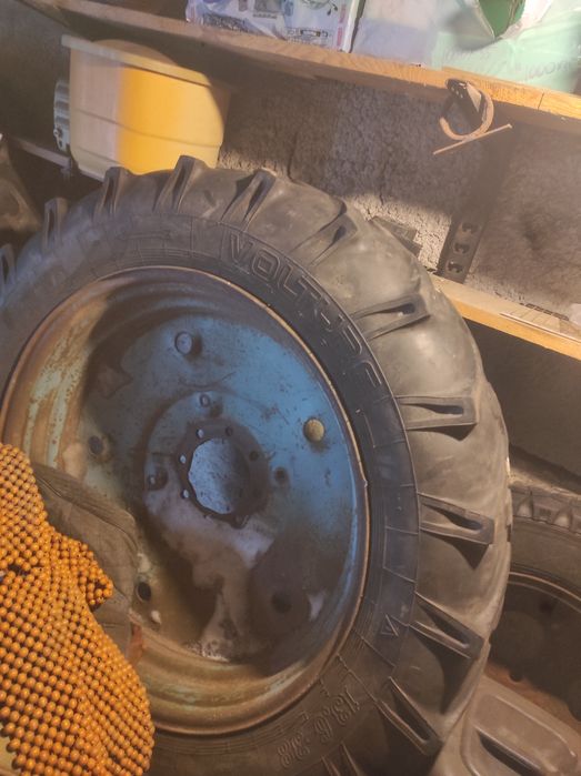 Колеса т 40 задний