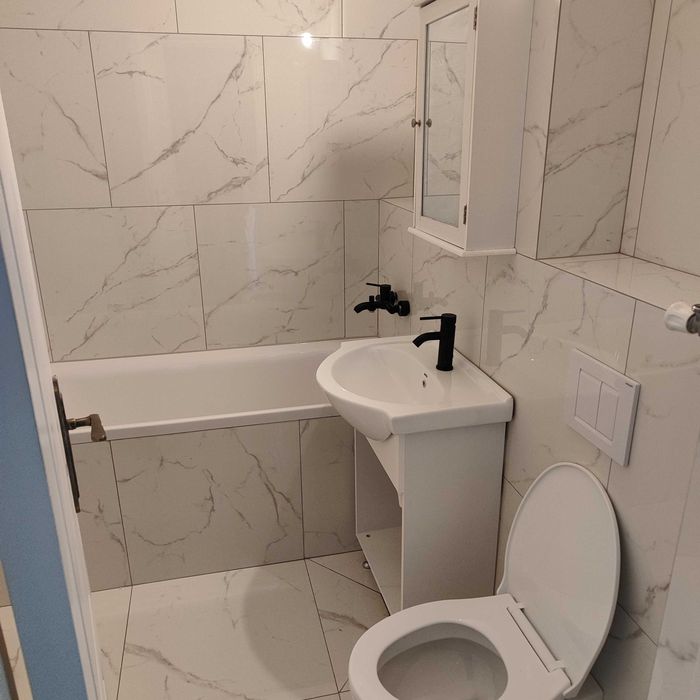 Apartament 3 camere de inchiriat