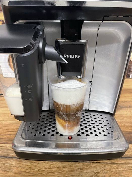 Aparat cafea Philips LatteGo