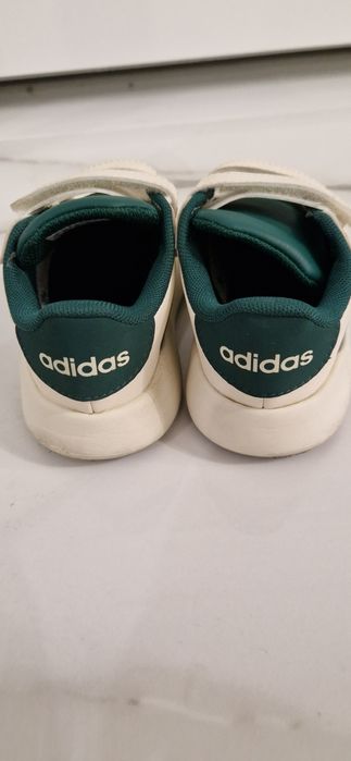 Adidasi Adidas copii