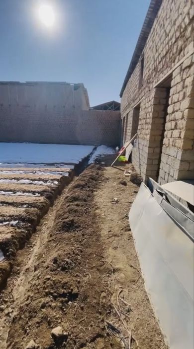 Oltin tepa,Ramadan ko’cha. Yer sotiladi.