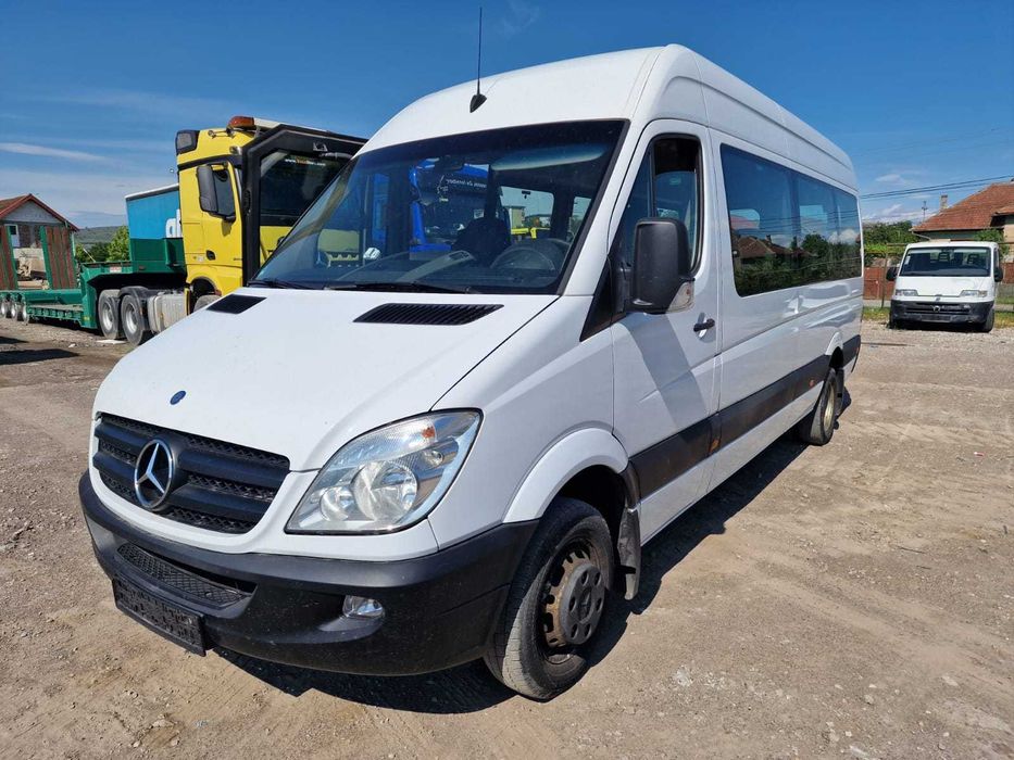 Microbus Mercedes Sprinter 515cdi 19+1 locuri