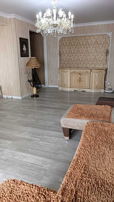 Продам 3 комн. кв., в районе Ахтамара